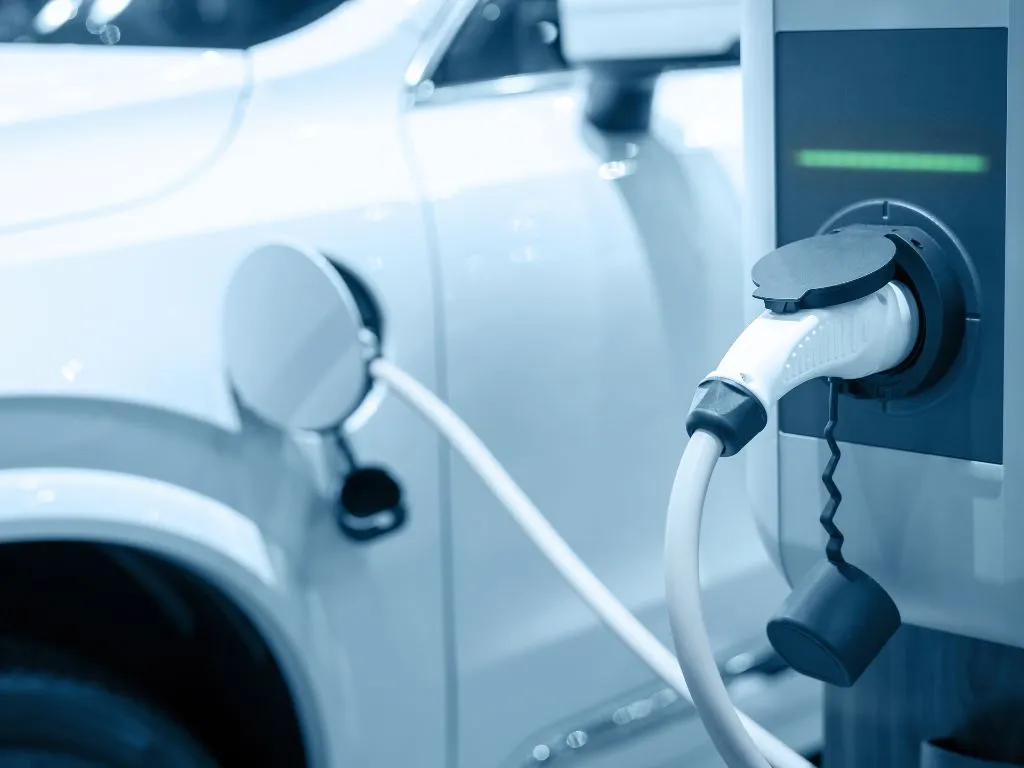 India to make electric vehicle testing mandatory from 2023